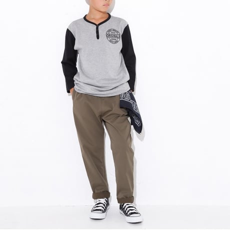 ATHLETIC  TAPERED  PANTS  カーキ