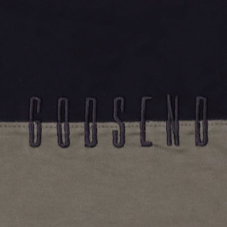 BICOLOR  EMBROIDERY  TEE  KHAKI