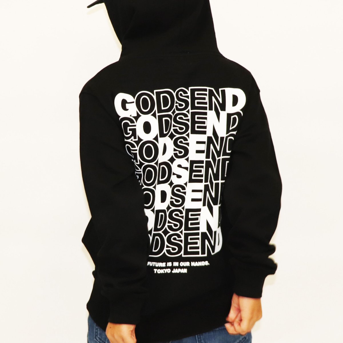 CROSS LOGO HOODIE BLACK クロスロゴ パーカー ブラック |