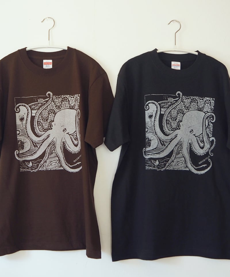 旅するタコ Tシャツ（ブラウン）Unisex S/M/L/XL | 【直営通販】aosansy