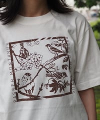 春夏秋冬すずめ Tシャツ（バニラホワイト）Unisex S/M/L/XL