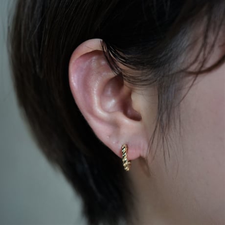 【予約】press earcuff  medium GP  片耳【HRA042CFGP　M　】