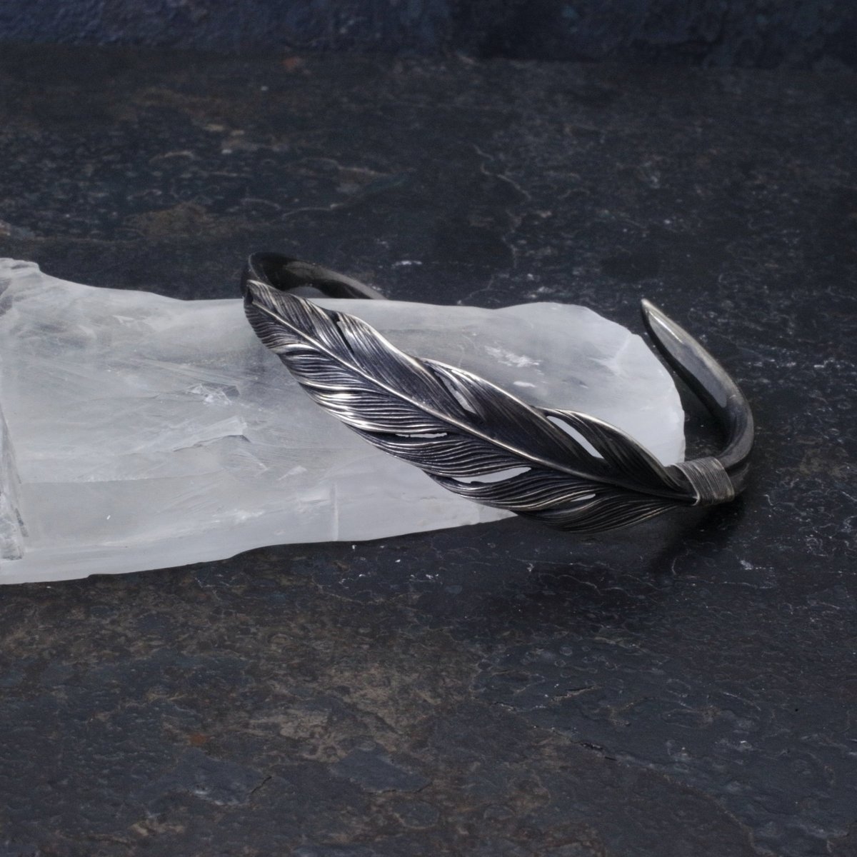 予約】Single feather bangle SV 【HRA023SV】 | HARIM