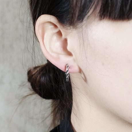 イヤリング加工(片耳)