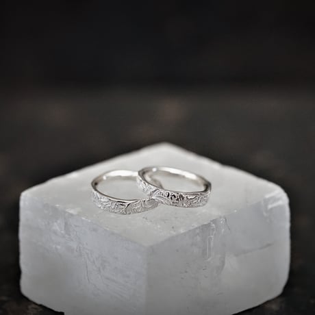 【予約】ARABESQUE DOUBLE RINGS　SV【HRR010 OX/WH 】