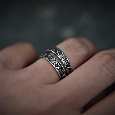 【予約】ARABESQUE DOUBLE RINGS　SV【HRR010 OX/WH 】