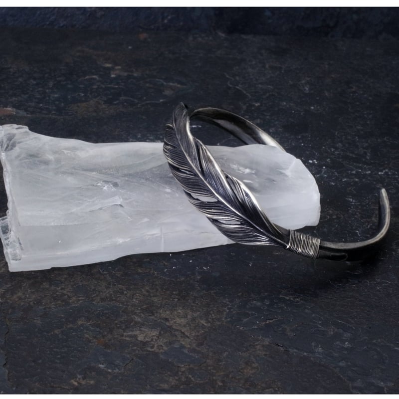 予約】Single feather bangle SV 【HRA023SV】 | HARIM 予約】Single feather bangle SV 【HRA023SV】 | HARIM