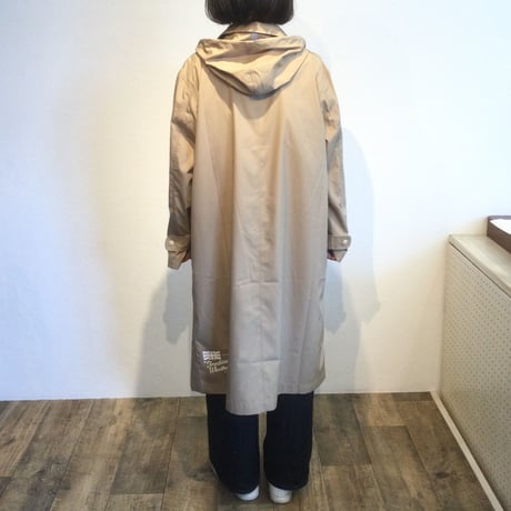 『 Traditional  Weather wear 』 レインコート  ベージュ