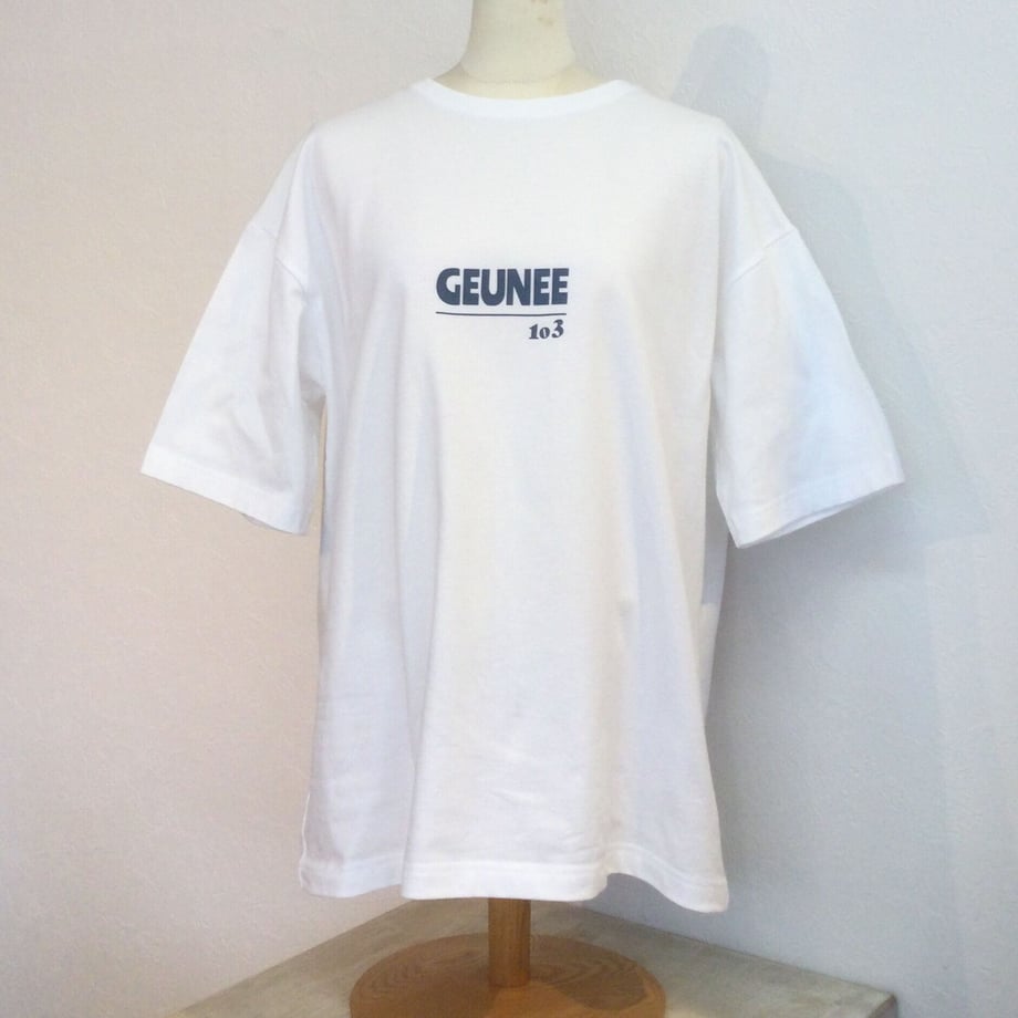 60ade7f28899be57d90cb322