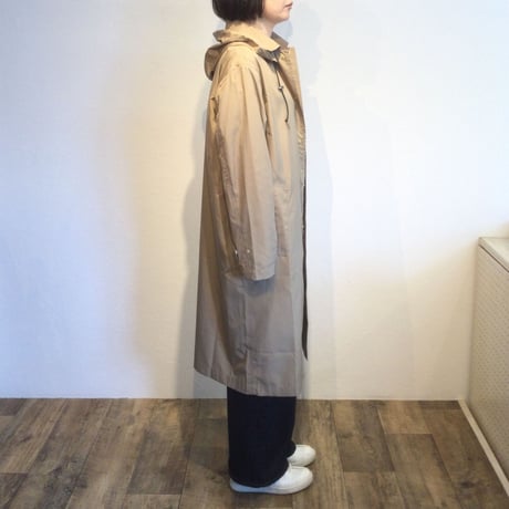 『 Traditional  Weather wear 』 レインコート  ベージュ
