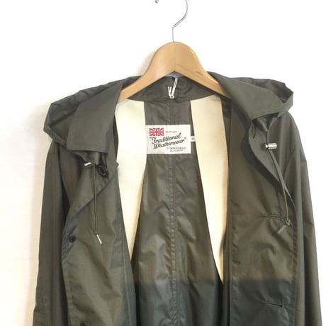 [ Traditional weather wear ]  パッカブルレインコート　グリーン