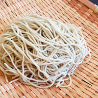 【冷凍便】北海道江丹別産蕎麦粉使用のそば　1玉