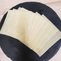 ワンタン皮　300ｇ（約50枚）