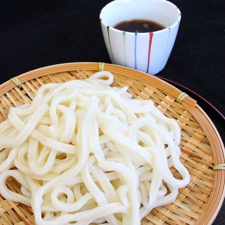 自分で切るうどん「キレてないですよ」　350g（2〜3人前）