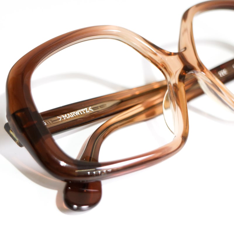 ドイツ製のマルヴィッツです。 MARWITZ 140マルヴィッツ。 ゴールド