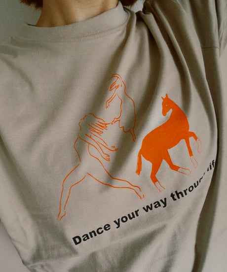 Long-Sleeve Shirt "Dance your way through life." Milky Gray(限定品)