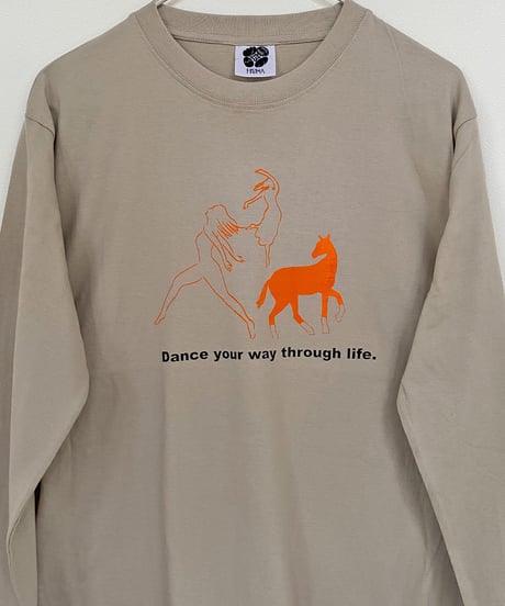 Long-Sleeve Shirt "Dance your way through life." Milky Gray(限定品)