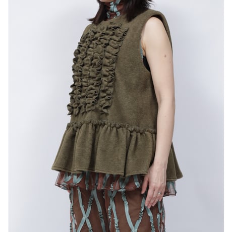 FLEECE FRILL VEST   /  262-AS022 /   OLIVE