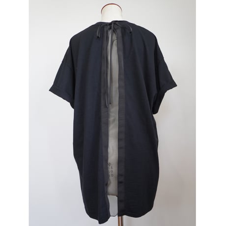 CALM  / AR001 / A