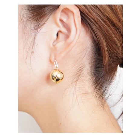 [YUUSD] BALL EARRINGS / YU003