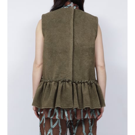 FLEECE FRILL VEST   /  262-AS022 /   OLIVE