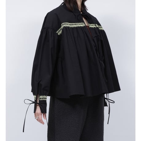 GATHER EMBROIDERY SHIRT  /  262-AS001  /  BLACK