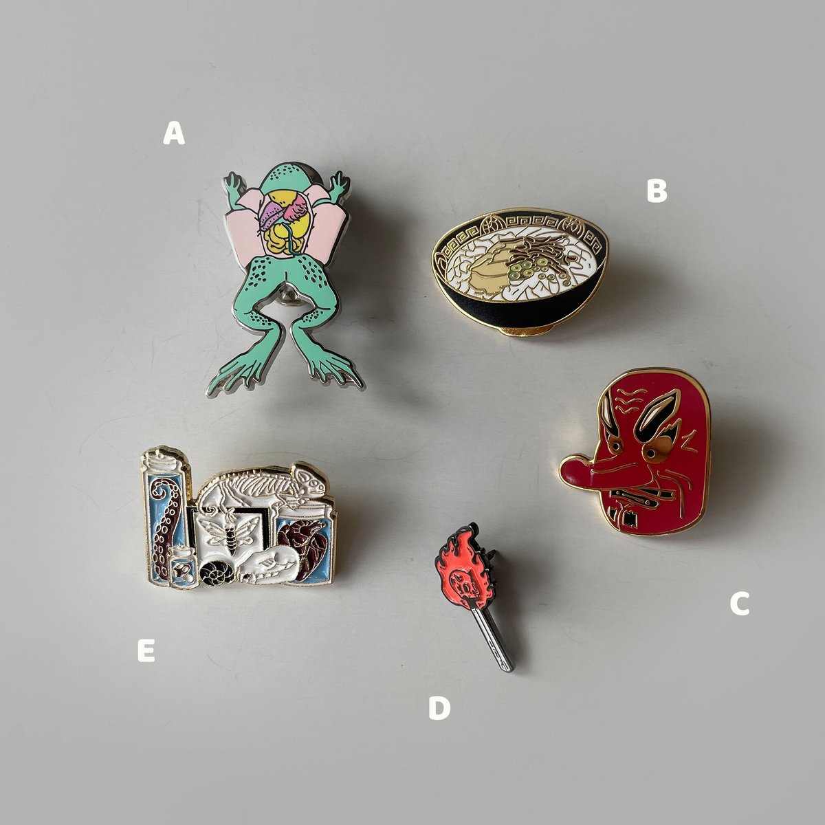 【未使用】Pinfinity　絶え間ない飢餓、ウラモグ　ピンズ 未使用】Pinfinity 絶え間ない飢餓、ウラモグ ピンズ 2025年最新