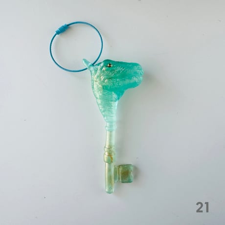 吉田和夏 ／ Dinosaur key ｜C