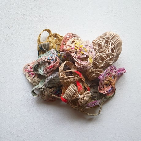 YOSHIKO ／  Rattan ニット Bangle シンプル