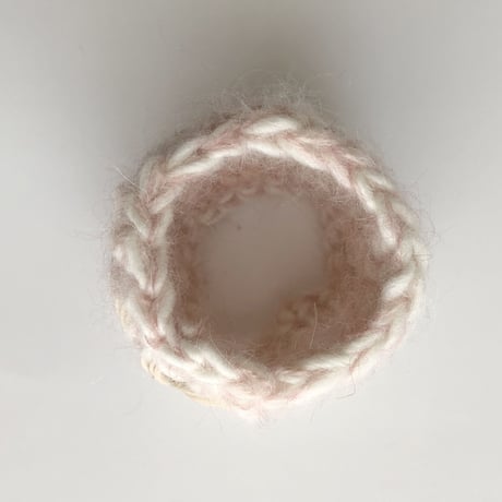 YOSHIKO ／  Rattan ニット Bangle シンプル