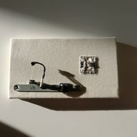 刺繍する犬 ／ 基板刺繍 Circuitboard for iMac G5