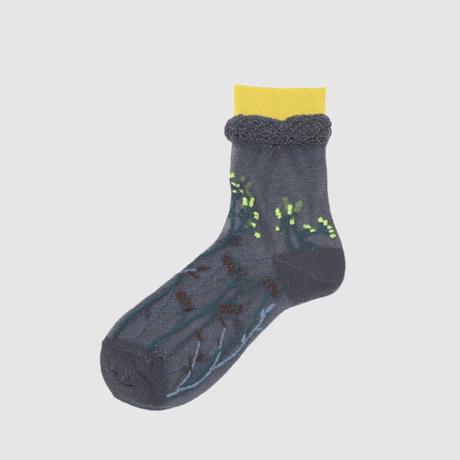TRICOTE ／ FLOWER SHEER SOCKS