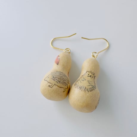 esou ceramics ／ 瓢箪ピアス　3-Type