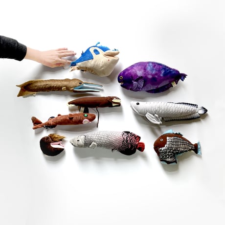 深海ぬいぐるみ｜ヤバネウナギ