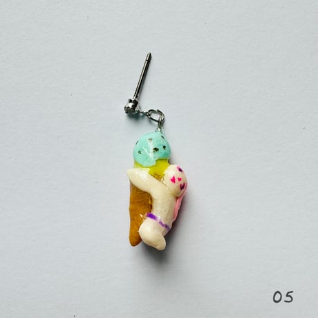 三浦由美子 ／ アイスクリームガール ピアス