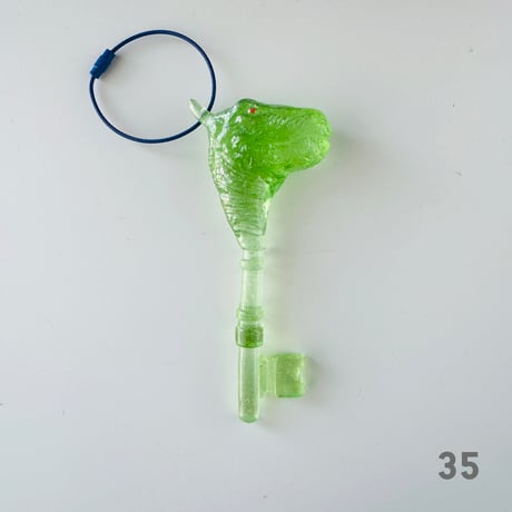 吉田和夏 ／ Dinosaur key ｜D