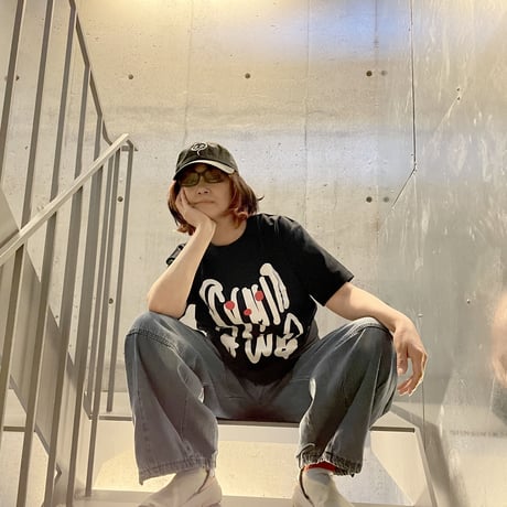 83 original ／ 犬Tシャツ 点と線