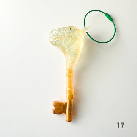 吉田和夏 ／ Dinosaur key ｜B