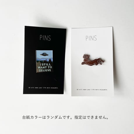 PINS  未確認的  UMA ピンバッジ