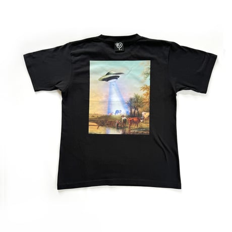 83 original ／ LOOK BEHIND! Tシャツ ｜ブラック