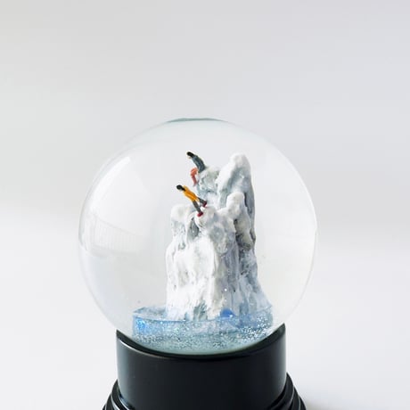 Ato1snow ／ Snowdome M｜吸い込まれる：22