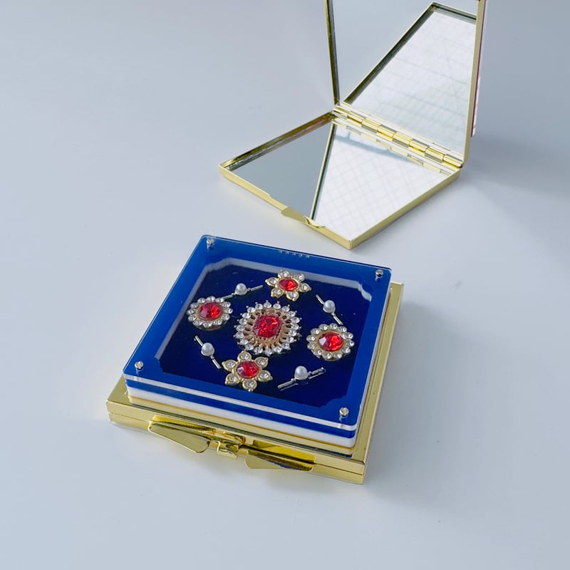 卒業生代表 ／ ミニ宝石箱ミラー ｜スクエア | はちみせ （83）