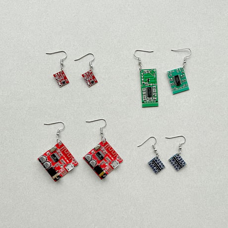 電子基板ピアス RED｜大