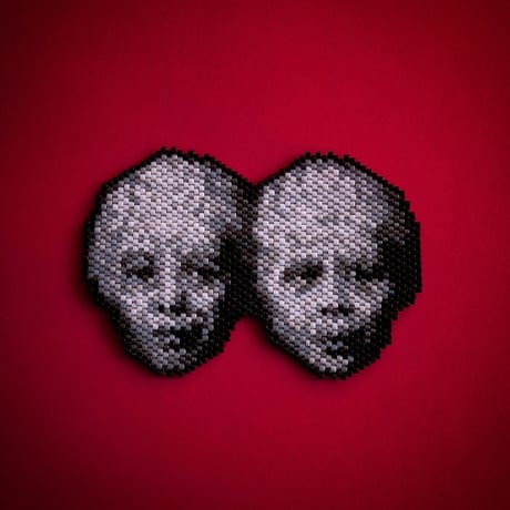 のそ子 ／ Twins Brooch ｜老  [ 双子 ブローチ ]