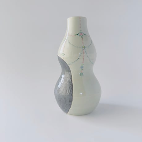 esou ceramics ／ 一輪挿し 瓔珞烏吟秋声花器：68
