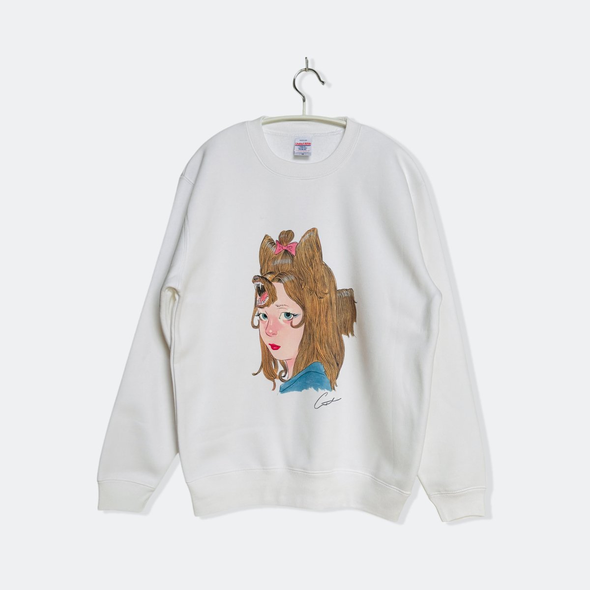 我喜屋位瑳務 × 83 / DOGirl スウェット |White | はちみせ (83) 我喜屋位瑳務 × 83 / DOGirl スウェット |White | はちみせ (83)