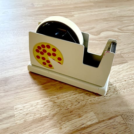 前田 麦 ／ PIZZA ｜高輝度反射ステッカー