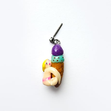 三浦由美子 ／ アイスクリームガール ピアス