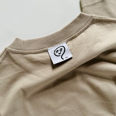 83 original  ／ リボンが大きすぎる犬TEE