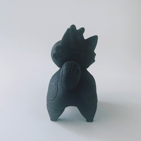 乙幡啓子 ／ 遮光器 土偶犬「ソフビドッグゥ」｜鉄器風：14